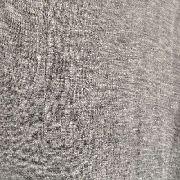 Forever 21, Size 2X Grey Tank - Picture 3 of 4